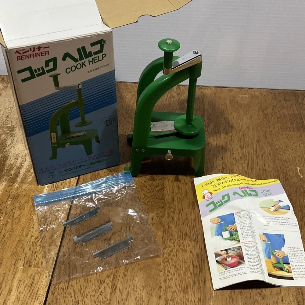 Benriner Cook Help Vegetables Turning Slicer with Blades & Manual Made in Japan